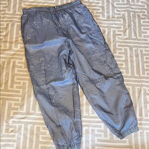 Gray Sweatpants with Elastic Waistband and Lightweight Fabric